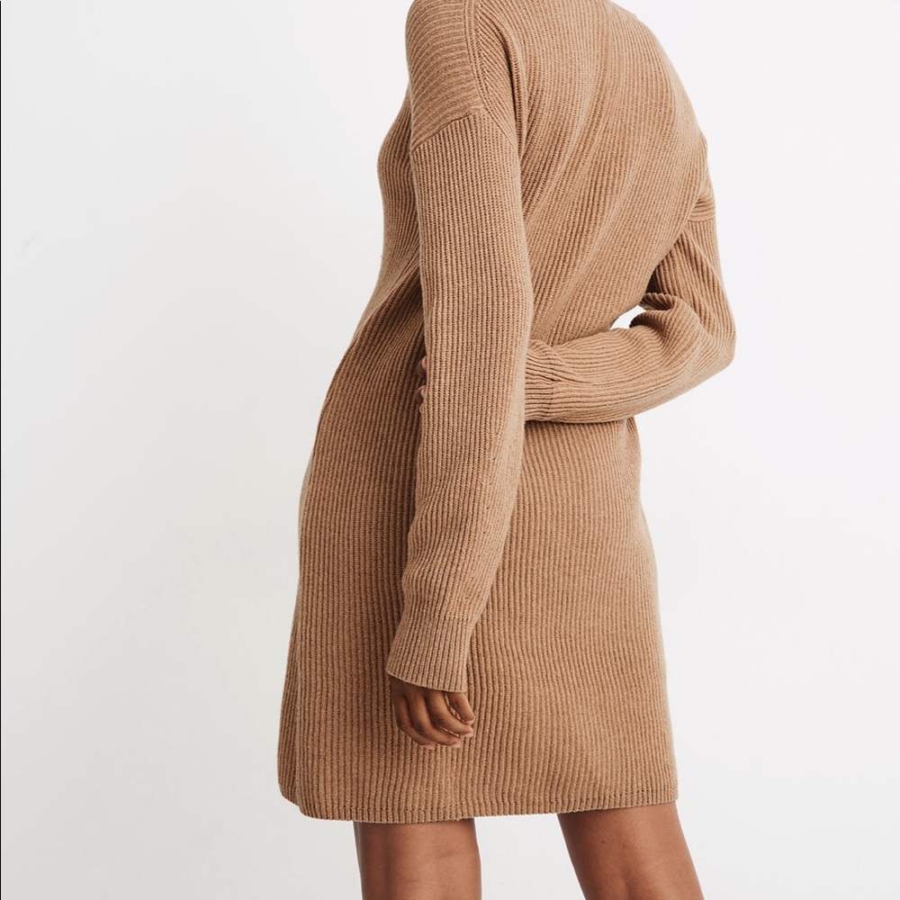 Madewell relaxed v-neck sweater dress